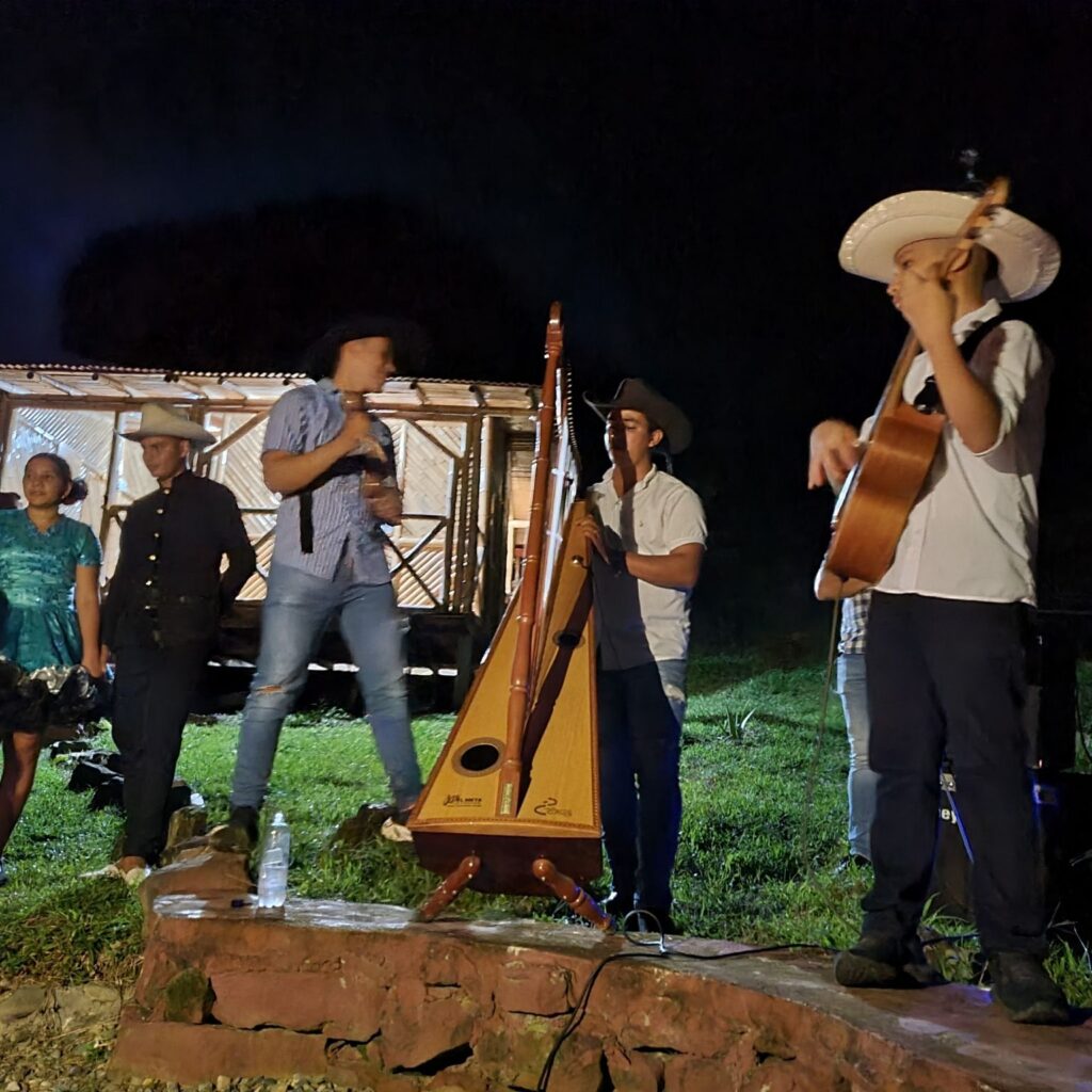 PARRANDO LLANERO 